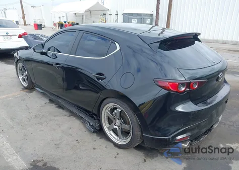 2019 Mazda Mazda3 Hatchback из США, поврежденный, VIN JM1BPBJM6K1123624